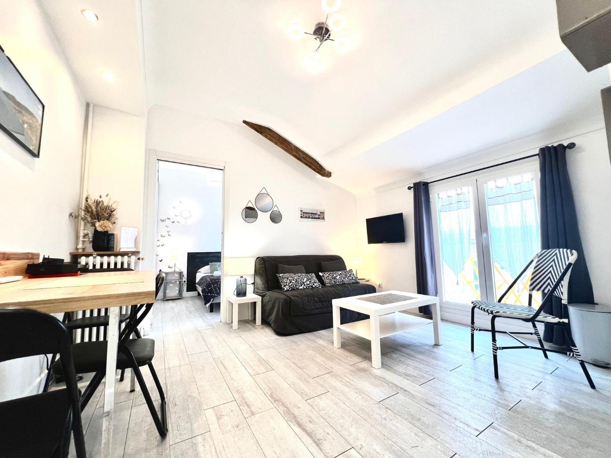 Riviera - B - Balcon Spitalieri - Jean Medecin Massena * Nizza